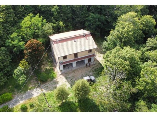 casa indipendente in vendita a Marliana