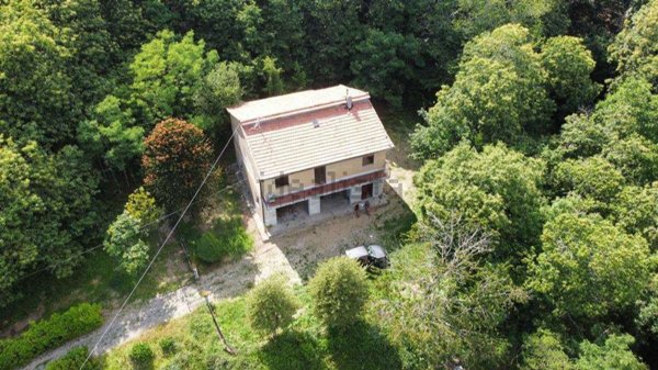 casa indipendente in vendita a Marliana