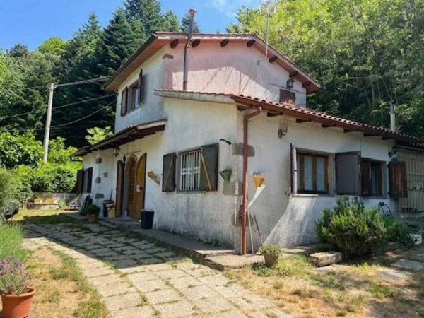 casa indipendente in vendita a Marliana in zona Serra Pistoiese