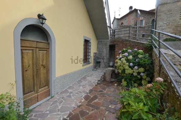 appartamento in vendita a Marliana in zona Serra Pistoiese