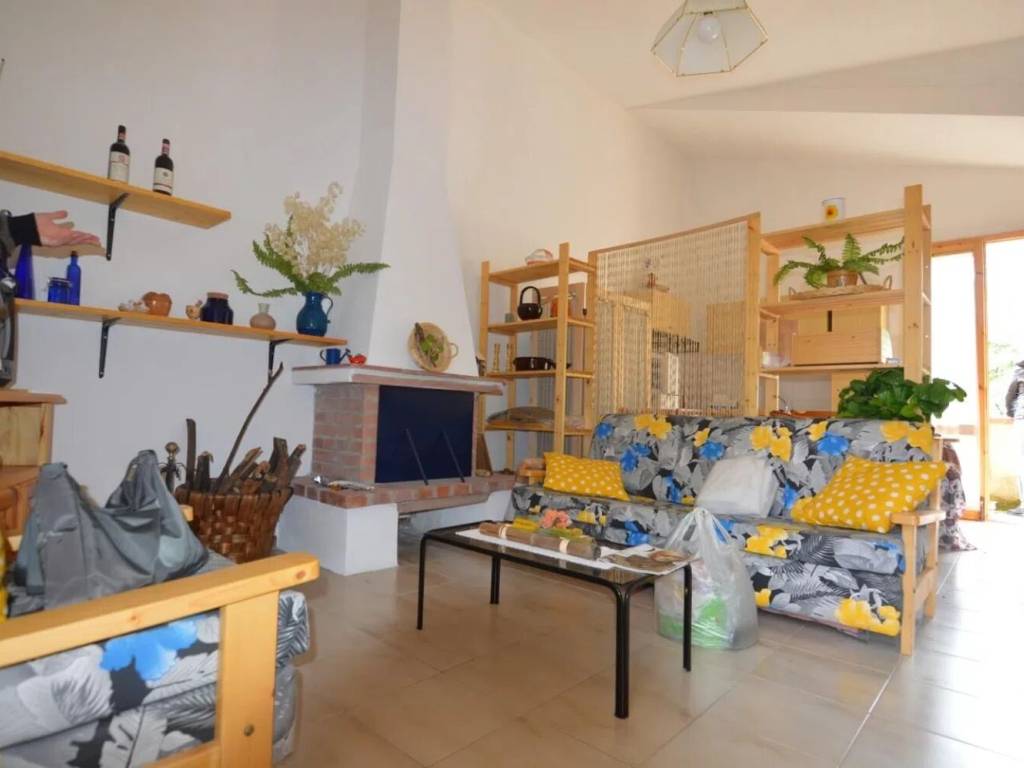 appartamento in vendita a Marliana in zona Panicagliora