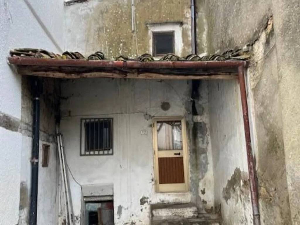 casa indipendente in vendita a Marliana in zona Momigno