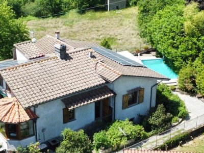 casa indipendente in vendita a Marliana in zona Momigno