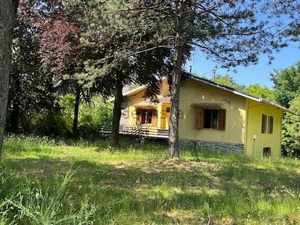 casa indipendente in vendita a Marliana in zona Femminamorta