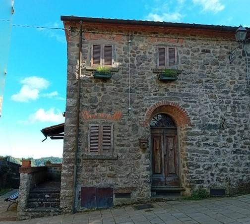 casa indipendente in vendita a Marliana in zona Serra Pistoiese