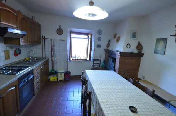 casa indipendente in vendita a Marliana in zona Serra Pistoiese