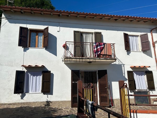 appartamento in vendita a Marliana in zona Fagno