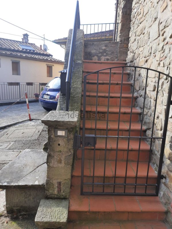 casa indipendente in vendita a Marliana