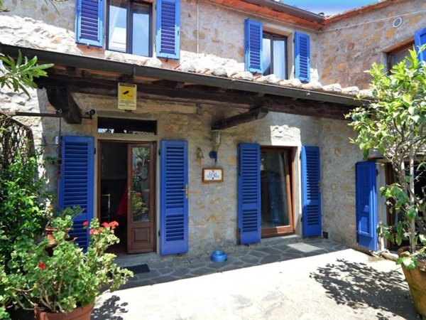 casa indipendente in vendita a Marliana