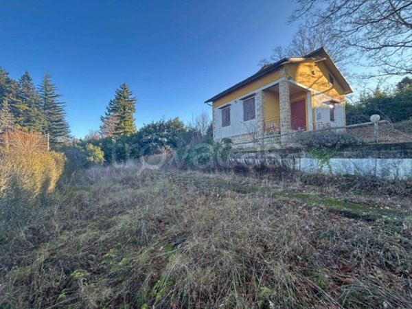 casa indipendente in vendita a Marliana in zona Femminamorta