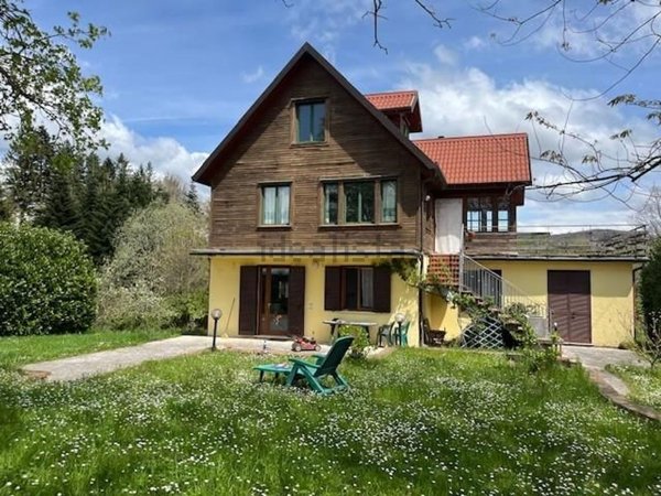 casa indipendente in vendita a Marliana in zona Serra Pistoiese