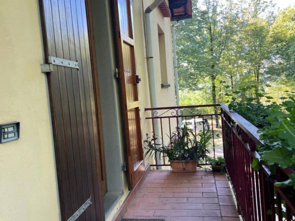 appartamento in vendita a Marliana in zona Panicagliora