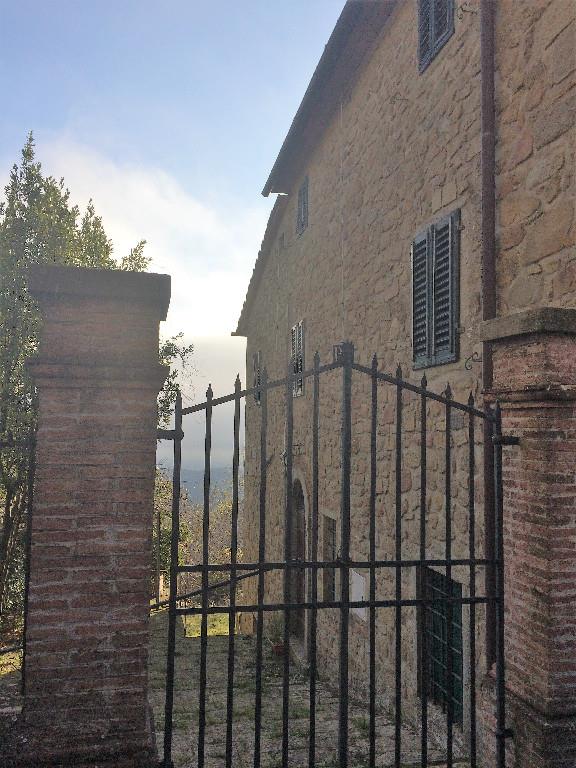 casa indipendente in vendita a Marliana in zona Avaglio