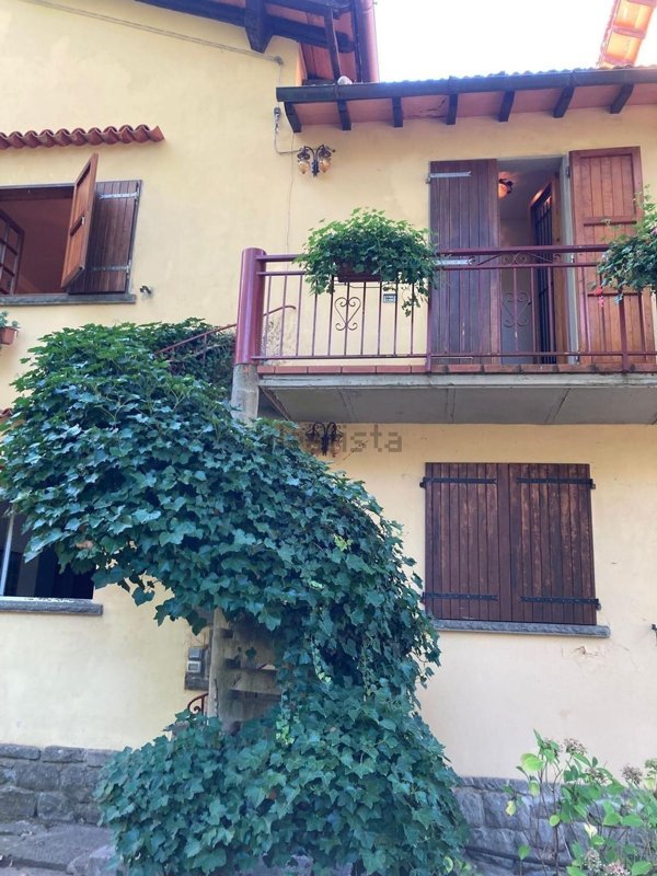 appartamento in vendita a Marliana in zona Panicagliora