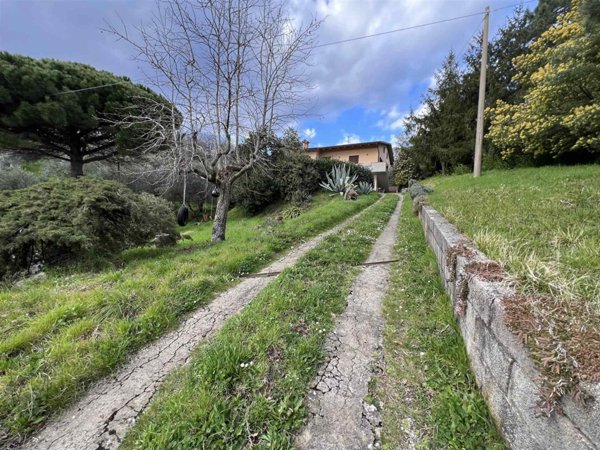casa indipendente in vendita a Marliana in zona Casore del Monte