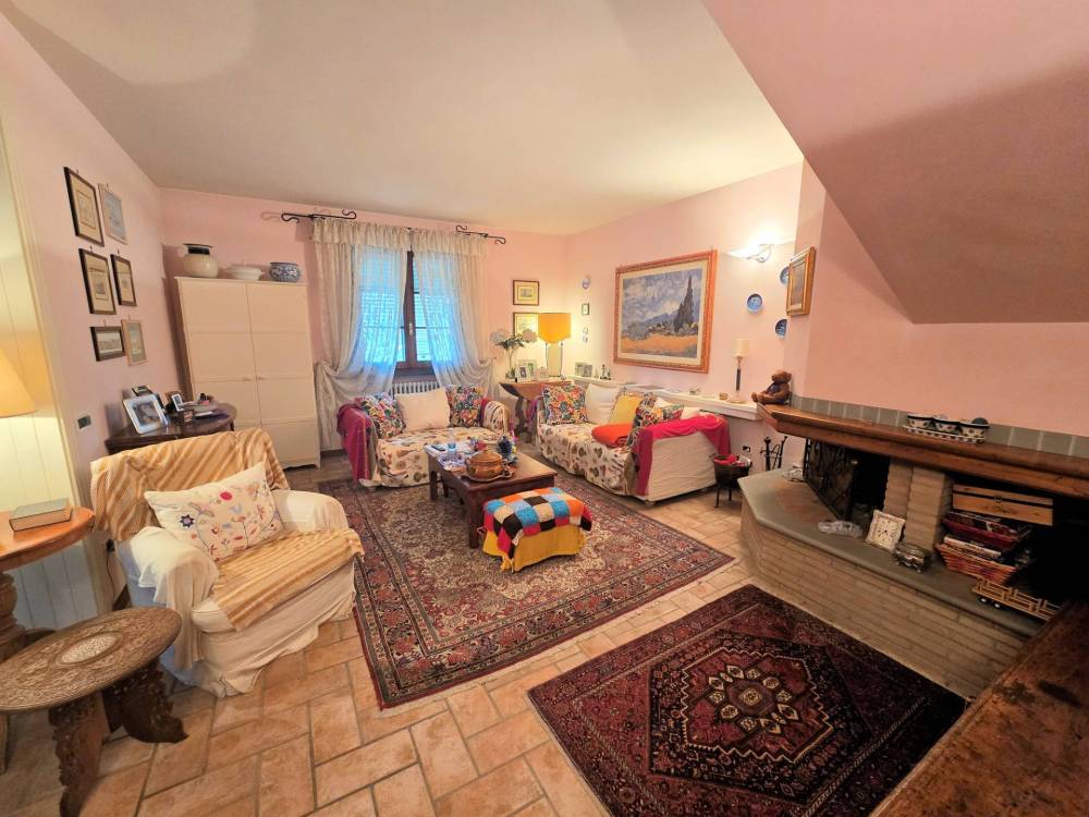 casa indipendente in vendita a Marliana