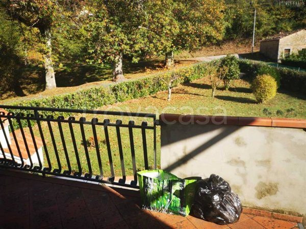 casa indipendente in vendita a Marliana in zona Momigno