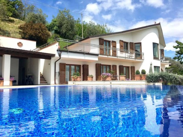 casa indipendente in vendita a Marliana