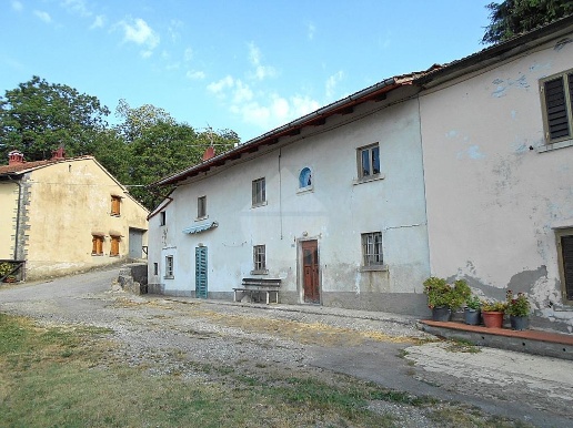 casa indipendente in vendita a Marliana in zona Grati