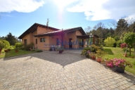 casa indipendente in vendita a Marliana in zona Avaglio