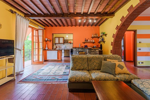 casa indipendente in vendita a Marliana