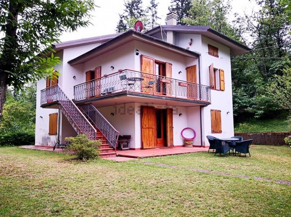 casa indipendente in vendita a Marliana in zona Femminamorta