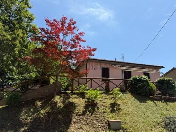 casa indipendente in vendita a Marliana in zona Panicagliora