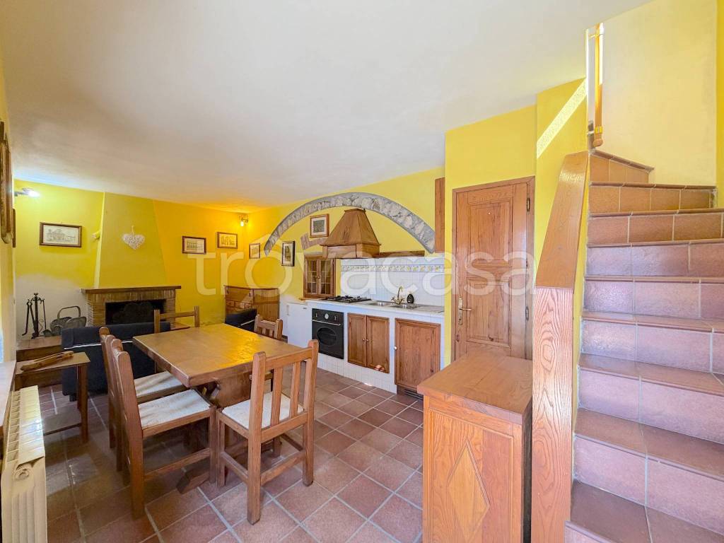 casa indipendente in vendita a Marliana in zona Panicagliora