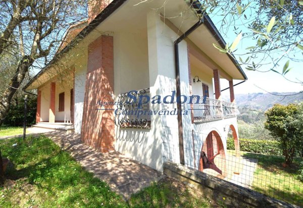 casa indipendente in vendita a Marliana in zona Marliana