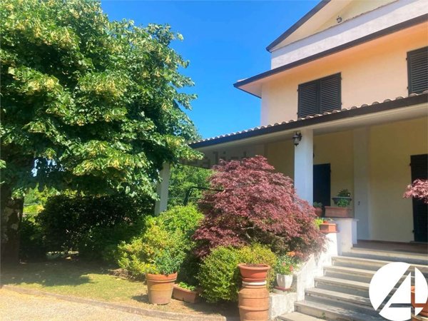 casa indipendente in vendita a Marliana