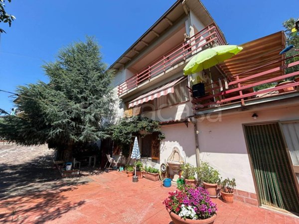 casa indipendente in vendita a Marliana