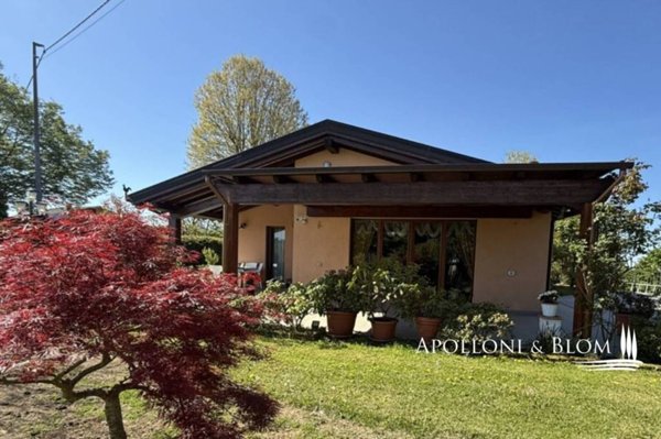 casa indipendente in vendita a Marliana in zona Avaglio