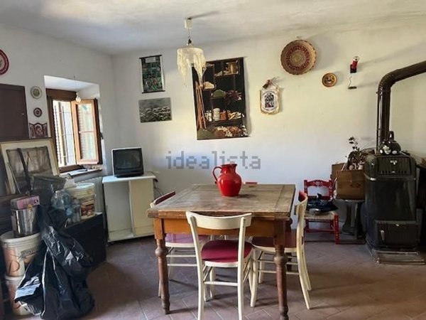 casa indipendente in vendita a Marliana in zona Serra Pistoiese