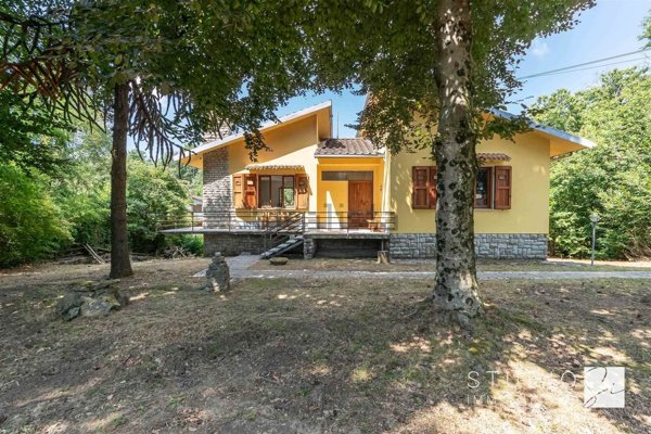 casa indipendente in vendita a Marliana in zona Femminamorta