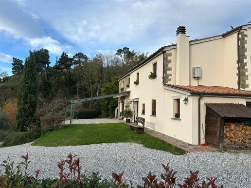 casa indipendente in vendita a Marliana in zona Casore del Monte