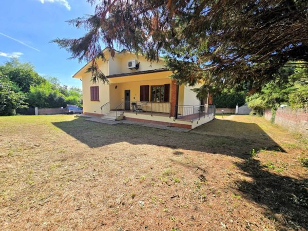 casa indipendente in vendita a Marliana