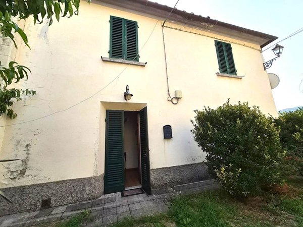 casa indipendente in vendita a Marliana in zona Montagnana