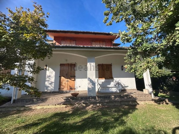 casa indipendente in vendita a Marliana