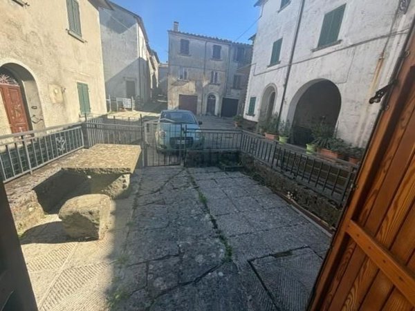 appartamento in vendita a Marliana in zona Serra Pistoiese