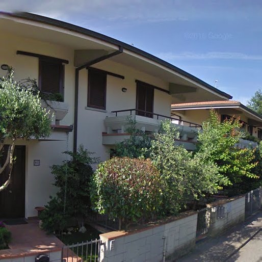 casa semindipendente in vendita a Massa e Cozzile in zona Traversagna