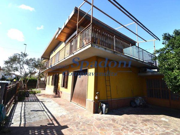 appartamento in vendita a Massa e Cozzile in zona Margine Coperta