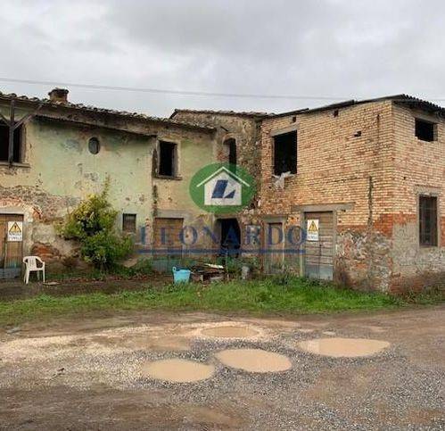 casa indipendente in vendita a Massa e Cozzile in zona Margine Coperta
