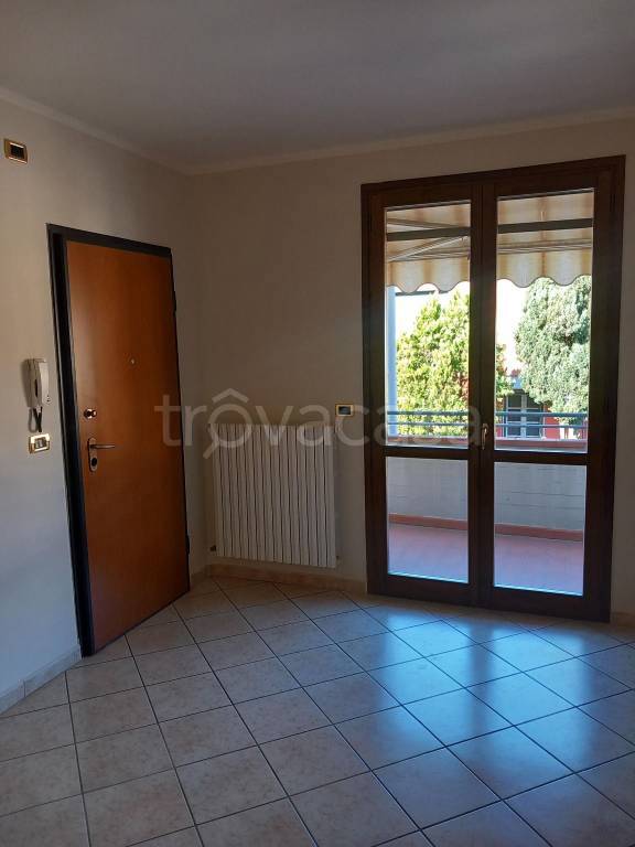 appartamento in vendita a Massa e Cozzile in zona Cozzile