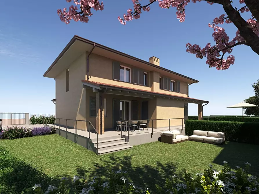 casa indipendente in vendita a Massa e Cozzile