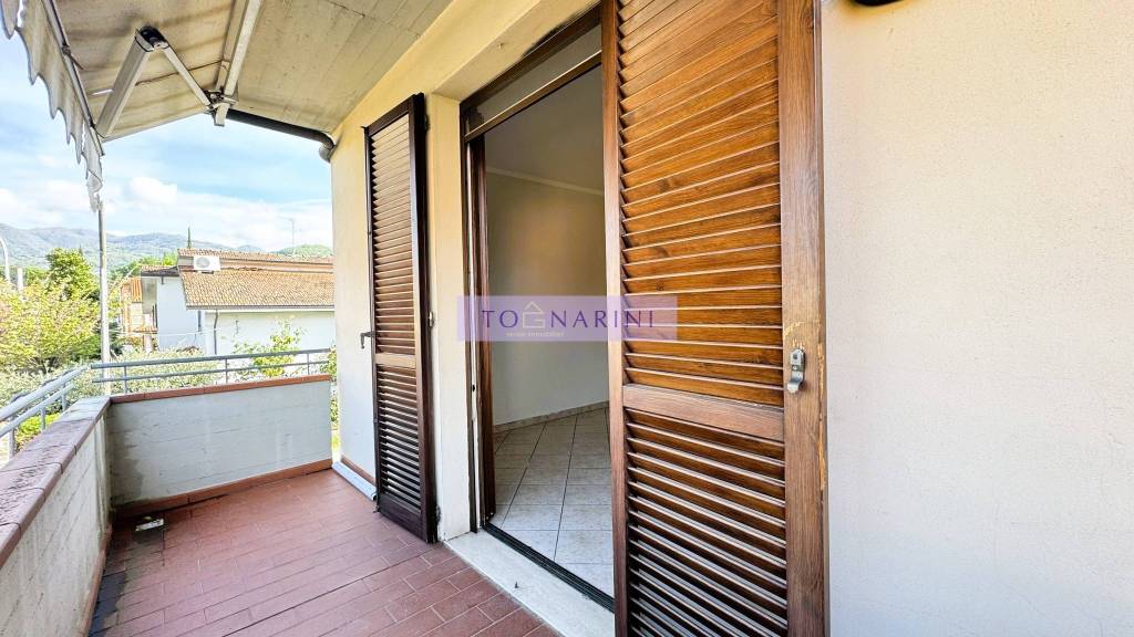 appartamento in vendita a Massa e Cozzile in zona Margine Coperta