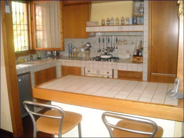casa indipendente in vendita a Massa e Cozzile in zona Margine Coperta