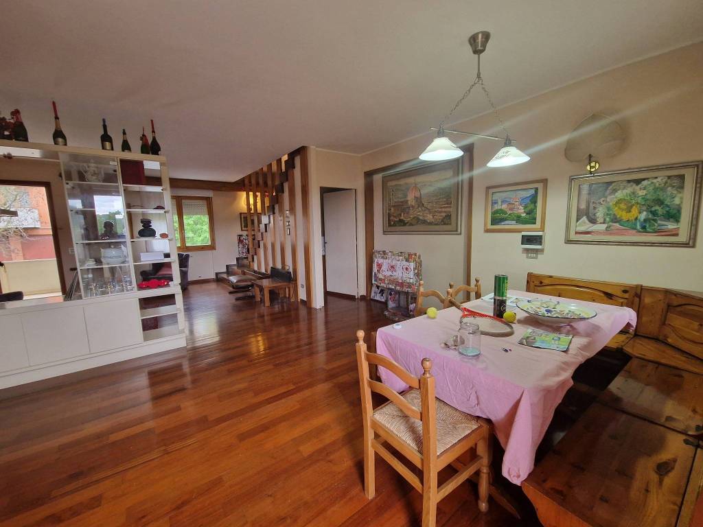 casa indipendente in vendita a Massa e Cozzile in zona Traversagna