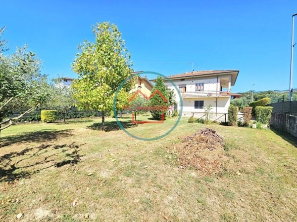 casa indipendente in vendita a Massa e Cozzile in zona Margine Coperta