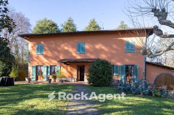 casa indipendente in vendita a Massa e Cozzile in zona Margine Coperta