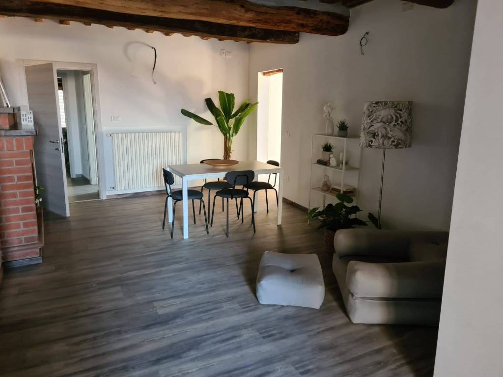 appartamento in vendita a Massa e Cozzile
